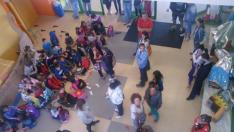 'Huelga' de alumnos contra "el hacinamiento" en un colegio de La Puebla