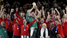 La selección española de fútbol celebra su título mundial