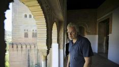 El actor Tim Robbins visita la Alhambra por sorpresa