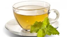 El té verde ayuda a eliminar grasas.