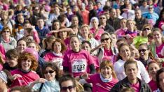 Miles de zaragozanas corrieron contra el cáncer de mama en una imagen de archivo