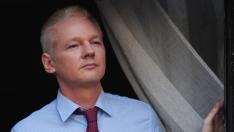 La Justicia sueca mantiene la orden de arresto contra Assange