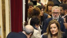 Fátima Báñez en los pasillos del Congreso