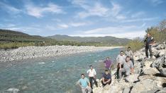 Aínsa y El Pueyo de Araguás alertan a la CHE del peligro de desbordamiento del río Cinca