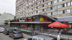 Restaurante de la cadena McDonald's en la plaza Púshkinskaya de Moscú