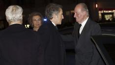 Los Reyes don Juan Carlos y doña Sofía presiden el funeral de la duquesa de Alba en Madrid