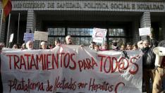 El Gobierno se escuda en criterios médicos para dispensar los fármacos de hepatitis C