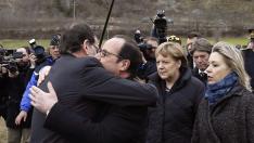 Rajoy se reúne con Hollande y Merkel en la zona del accidente