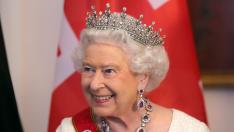 ?Isabel II tacha de "peligrosa" la división en Europa