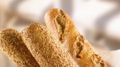 El pan integral es un alimento básico en una dieta sana y equilibrada