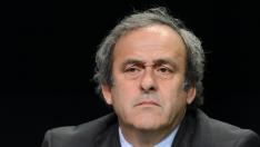 Platini: "El pago que se me hizo fue por un trabajo en virtud de un contrato con la FIFA"
