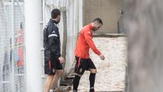 Mario se retira al gimnasio de la Ciudad Deportiva, en un entrenamiento