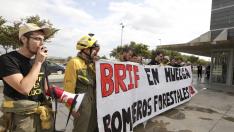 Tres bomberos forestales de la BRIF de Daroca, multados por una manifestación en Huesca