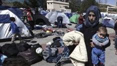 Refugiados en el Puerto del Pireo en Grecia.