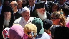 El Papa visita a los refugiados de Lesbos