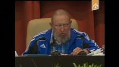 Fidel Castro reaparece en la clausura del VII Congreso del PC cubano