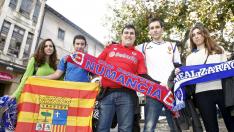 Aficionados del Real Zaragoza y el Numancia, antes de un partido en Soria