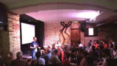 La ciencia vuelve a los bares con Pint of Science