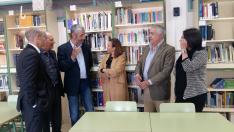 Visita de la consejera de Educación, Mayte Pérez, al IES de Calanda.