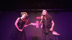 ?Los artistas Chuse Joven y Judith Mateo están inmersos en plena gira por Tokio.