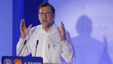?Rajoy: "Antes de convocar un referéndum hay que pensarlo porque se puede perder"