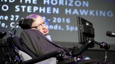 Detenida una mujer en Tenerife por amenazar de muerte a Stephen Hawking