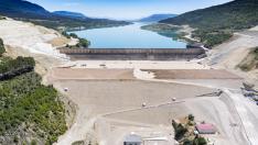 La nueva presa de Yesa supera los 60 metros de altura tras una inversión de 150 millones