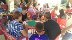 El guiñote y el parchís, éxitos de participación en las fiestas de Concud