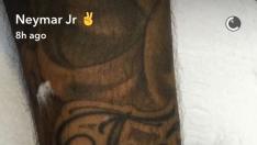 Neymar y la selección se tiñen el pelo y se tatúan Río 2016