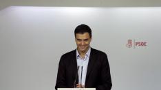 Pedro Sánchez, en la rueda de prensa en la que comunicó su dimisión