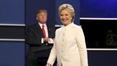 Donald Trump se niega a decir si aceptará la victoria de Clinton en unas elecciones "amañadas"