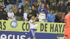 Con goles de Ros y Ángel, los aragoneses superan al Almería en un buen partido, con sufrimiento final a causa de otro penalti en contra.