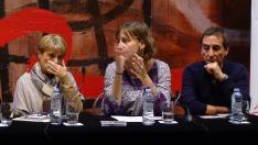 Reyes Barrachina, responsable de la oficina del PICH; Teresa Artigas, concejala delegada del PICH y Chema Peralta, director de la Escuela Municipal de Música, en la presentación del cedé y el concierto.