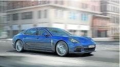 Porsche Panamera.