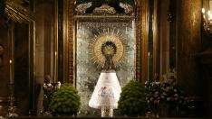 La Virgen del Pilar viste hoy el manto de HERALDO