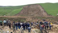 Al menos 24 muertos en un corrimiento de tierras en Kirguistán