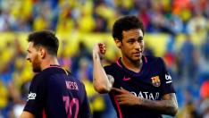 El Barcelona mantiene el pulso con 'hat-trick' de Neymar