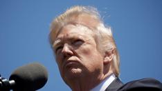 Trump dice que tiene el "derecho absoluto" a compartir información con Rusia
