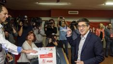 Patxi López se ve con "fuerzas" para liderar el PSOE