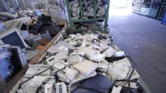 El reciclaje de residuos electrónicos es una práctica cada vez más extendida.