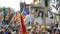 Imagen de la concentración de este jueves por la mañana frente al Palacio de Justicia de Barcelona.