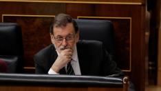 El presidente Rajoy dudrante la sesión de control