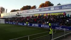 El Alcoraz hace la ola al SD Huesca