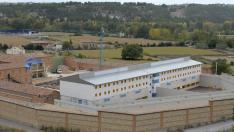 Imagen del centro penitenciario de Teruel, donde ayer ingresó el autor del triple asesinato