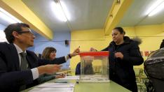 Votaciones por la jornada continua en los colegios de Aragón