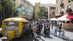 Festival de 'foodtrucks' en la plaza de Mariano de Cavia.