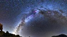 El astroturismo se practica en los cielos más limpios.