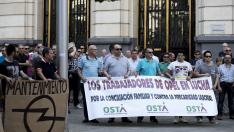 Protesta en Zaragoza de los trabajadores de mantenimiento de Opel