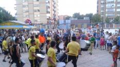 Batallas de gallos y un grand prix de vehículos infantiles en La Jota