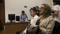 Los acusados, durante el juicio celebrado el pasado mes de septiembre en la Audiencia de Zaragoza.